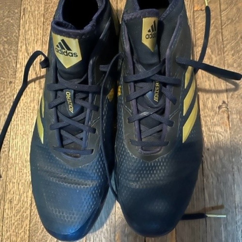 Adidas Mens Navy- Gold  Baseball Cleats- size 11- almost new